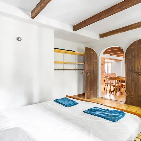 Bel Appartement, Proximite Plages Mourillon דירה טולון